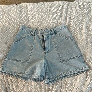 Vintage Cherokee Light Wash Denim Short